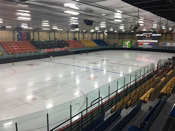 Nicol Auto Arena ground image in La Sarre, Quebec 