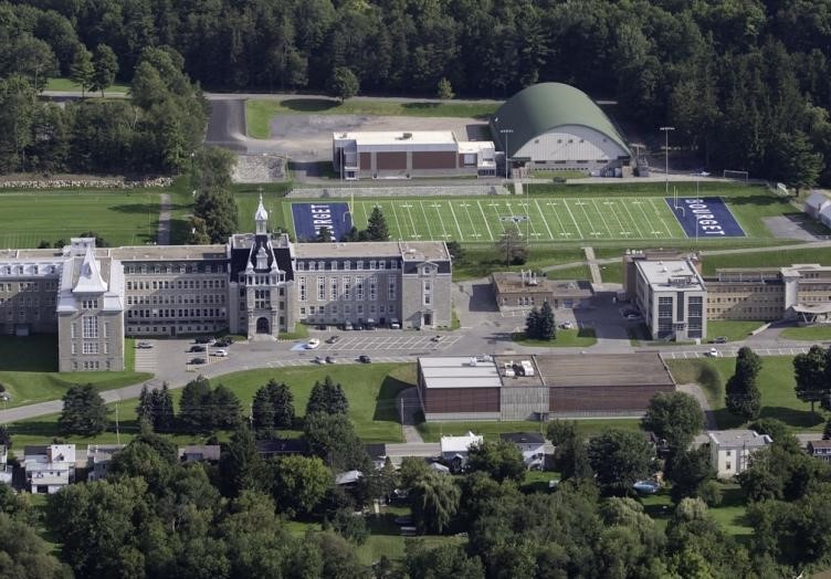 
       Collège Bourget
