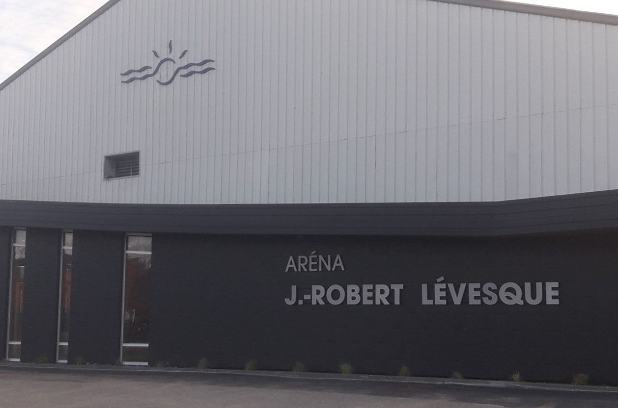 
       Aréna J.Robert-Lesveque