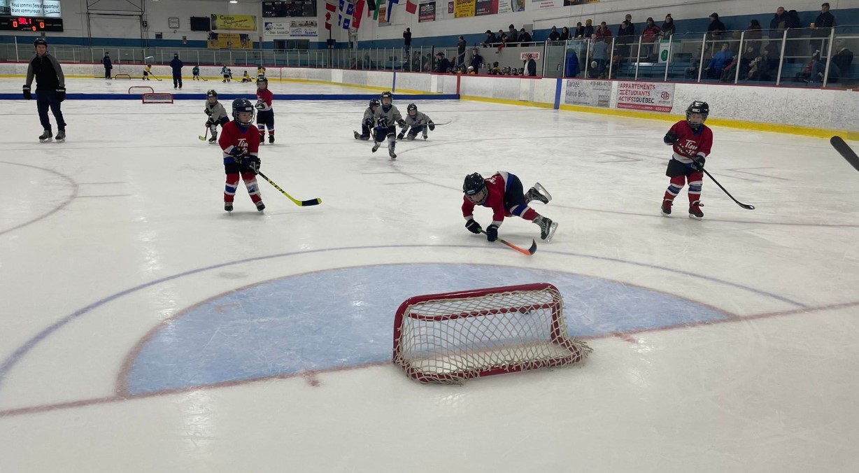 
       Centre sportif Bellechasse Dorchester