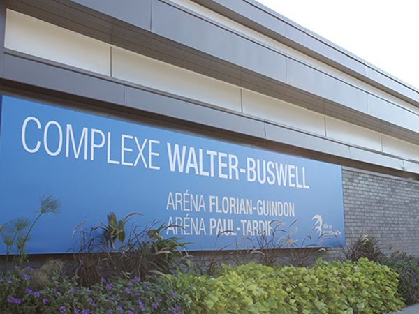 Complexe Walter-Buswell in Saint-Eustache, Quebec