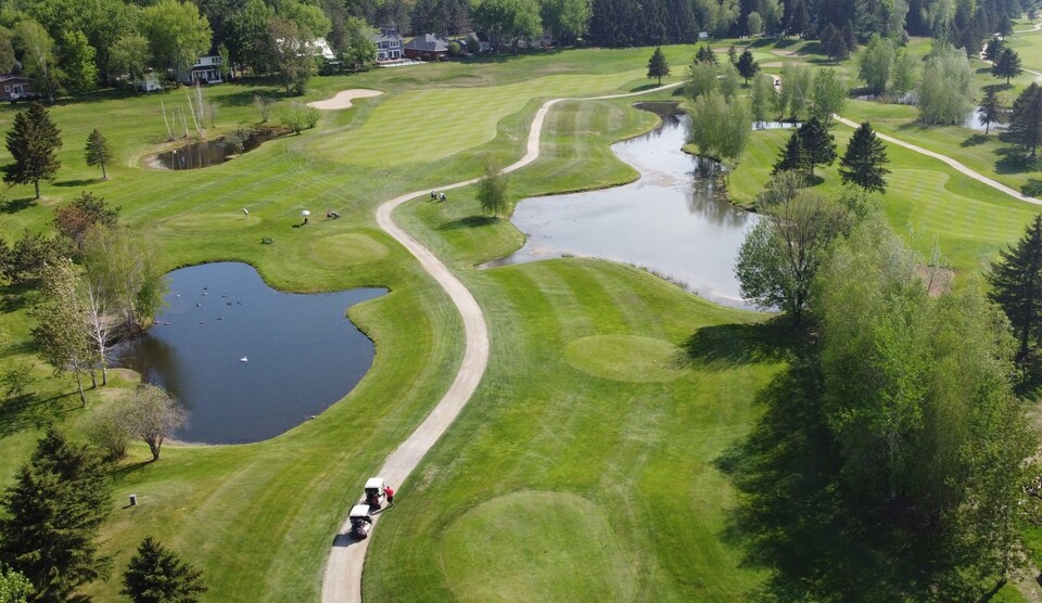 Golf Waterloo (Napoléon; trous) in Waterloo, Quebec